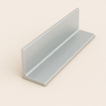 Уголок алюминиевый прессованный равнополочный 80х9х9 мм Д20 ГОСТ 13737-90 в наличии в Владимире