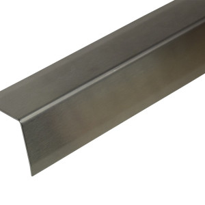 Уголок нержавеющий равнополочный 180х180х18 мм 08Х18Н10 в наличии в Владимире