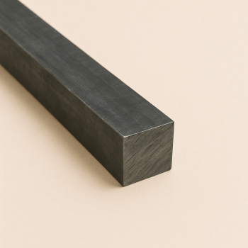 Квадрат стальной горячекатаный 10х10х1000 мм ст3 ГОСТ 2591-2006 в наличии в Владимире